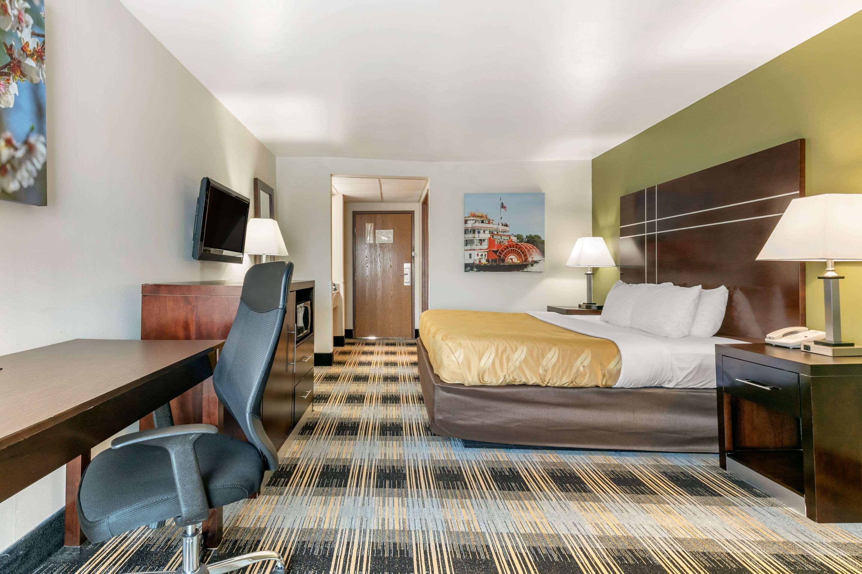 קייפ ג'ירארדו Quality Inn מראה חיצוני תמונה